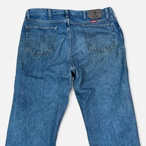 Wrangler Men's Relaxed Fit Denim Jeans